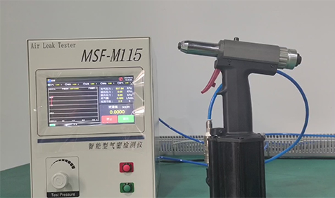 m115